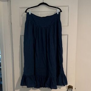 American eagle navy blue midi skirt!